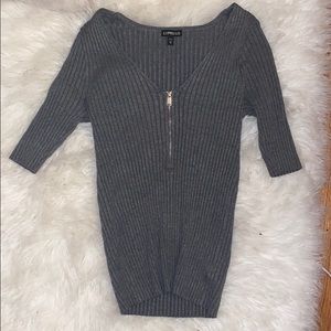 tight gray halfway shirt